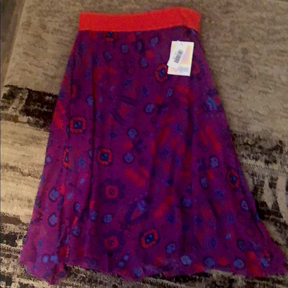 LulaRoe Lola skirt